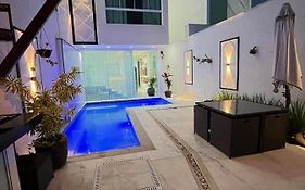 Casa Brilho da Lua - 3 Suítes, apenas 300m da Praia